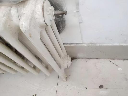 暖氣漏水怎么辦：應對策略與解決方案